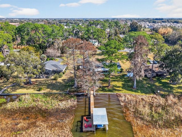 33225 LAKESHORE DRIVE, Tavares, FL 32778