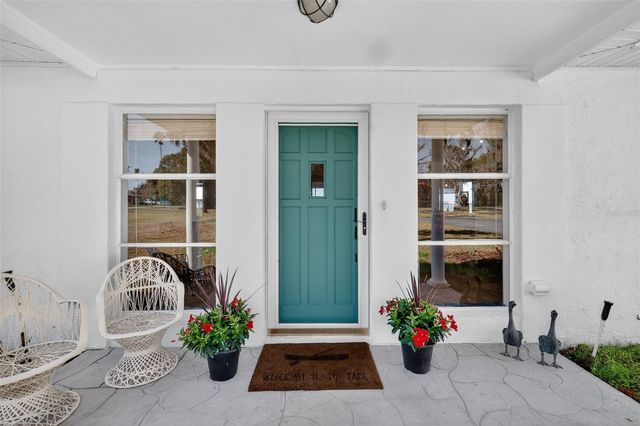 33225 LAKESHORE DRIVE, Tavares, FL 32778