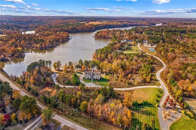 215 Village Lane, Salisbury, NC 28146