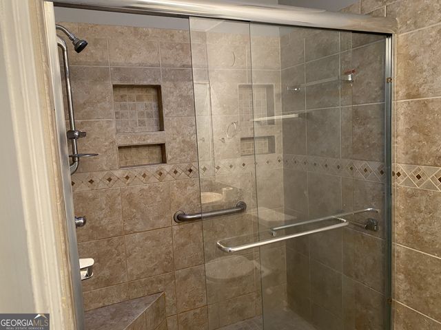 1865 Red Rose Lane, Loganville, GA 30052