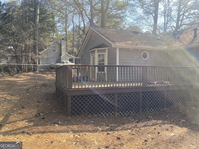 1865 Red Rose Lane, Loganville, GA 30052