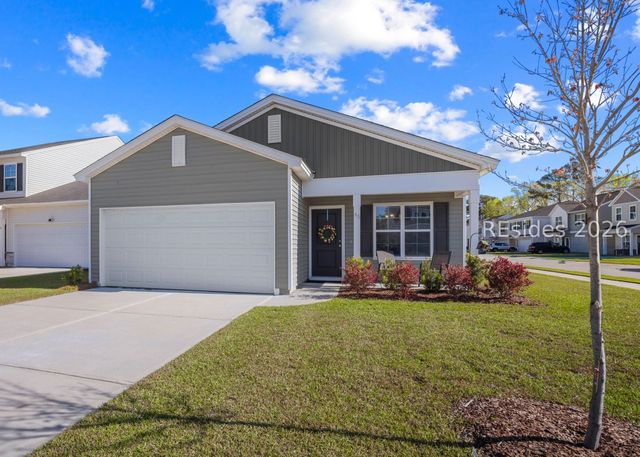 45 Cedarwood St, Beaufort, SC 29906