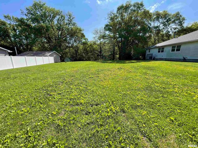 11207 22ND Street, Milan, IL 61264