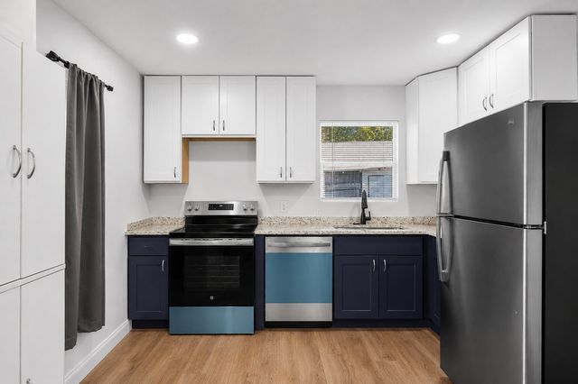 1543 Garza Avenue, Dallas, TX 75216