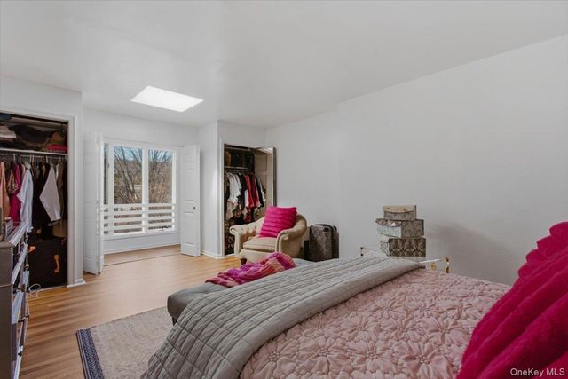 129 Gailmore Drive, Yonkers, NY 10710