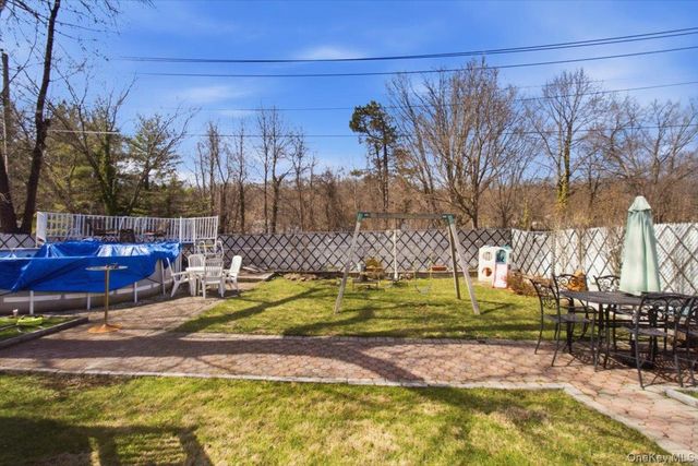 129 Gailmore Drive, Yonkers, NY 10710