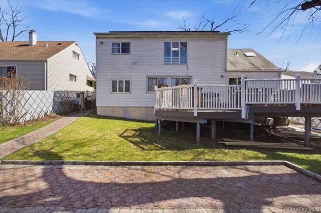 129 Gailmore Drive, Yonkers, NY 10710
