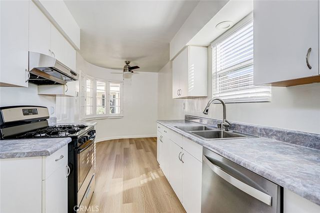 1428 Ocean Park, Santa Monica, CA 90405