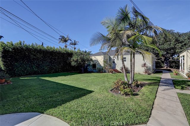 1428 Ocean Park, Santa Monica, CA 90405