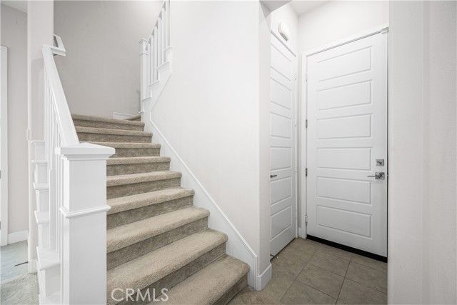 229 Chorus, Irvine, CA 92618