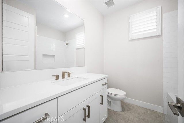 229 Chorus, Irvine, CA 92618