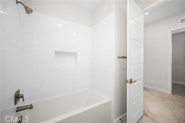 229 Chorus, Irvine, CA 92618