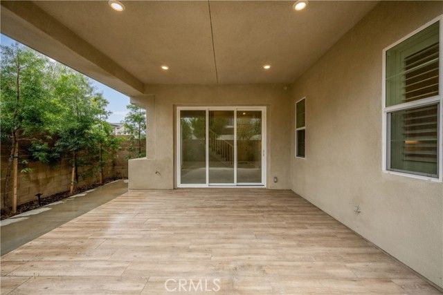 229 Chorus, Irvine, CA 92618