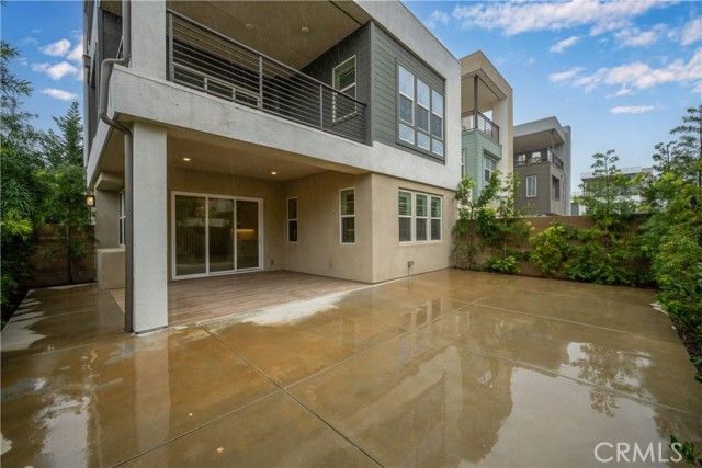 229 Chorus, Irvine, CA 92618