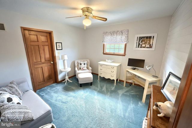 716 ASH DR, Hanover, PA 17331