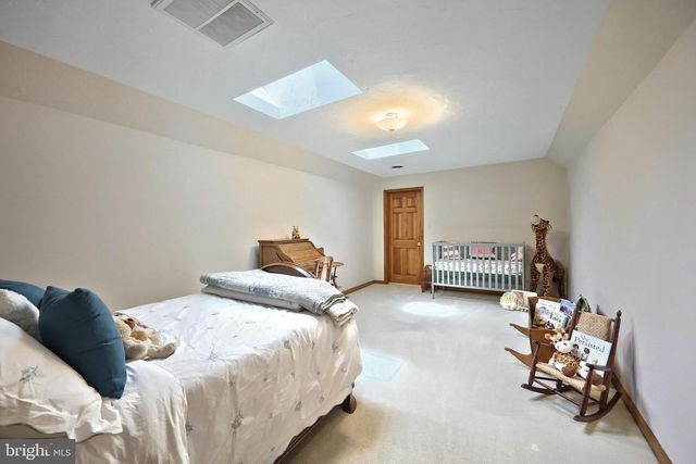 716 ASH DR, Hanover, PA 17331
