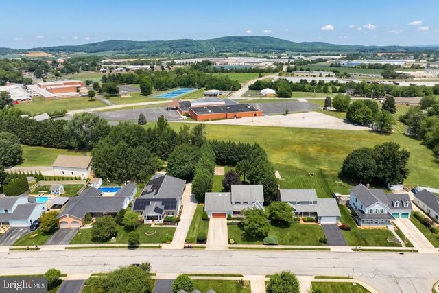 716 ASH DR, Hanover, PA 17331