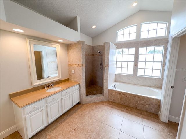 680 MACGLENROSS DRIVE, Oviedo, FL 32765