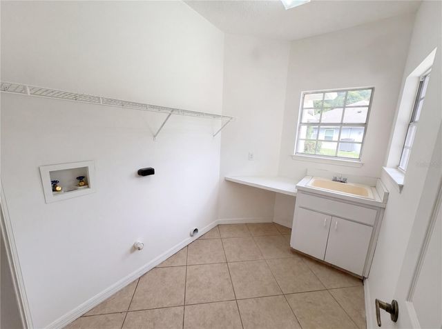 680 MACGLENROSS DRIVE, Oviedo, FL 32765