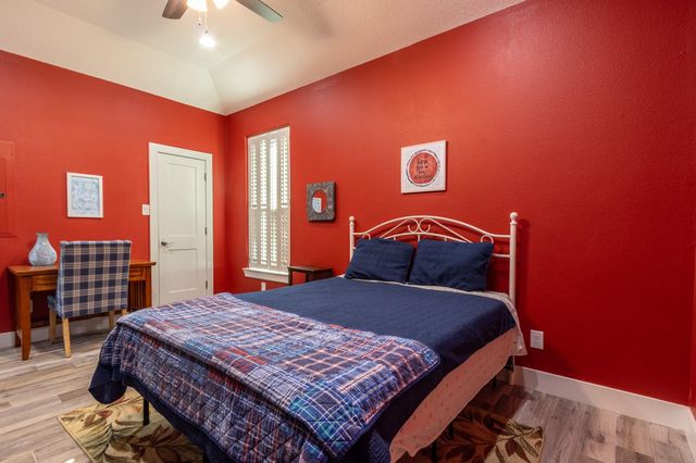 4030 Panola Drive, Galveston, TX 77554