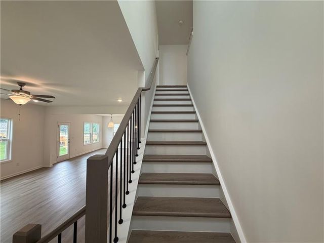 5449 Hargrove Way, Flowery Branch, GA 30542