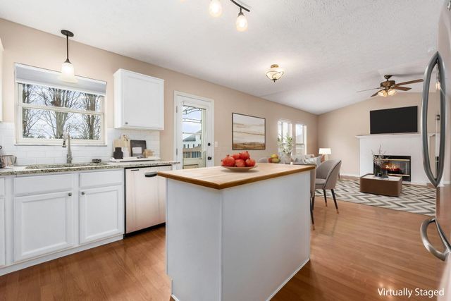 908 Portlock Drive, Columbus, OH 43228