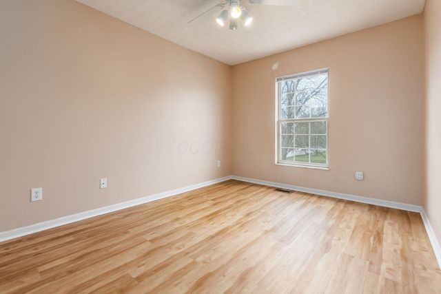 908 Portlock Drive, Columbus, OH 43228