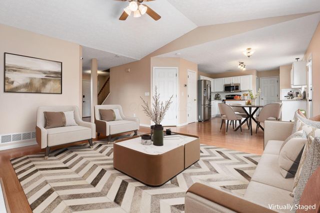 908 Portlock Drive, Columbus, OH 43228