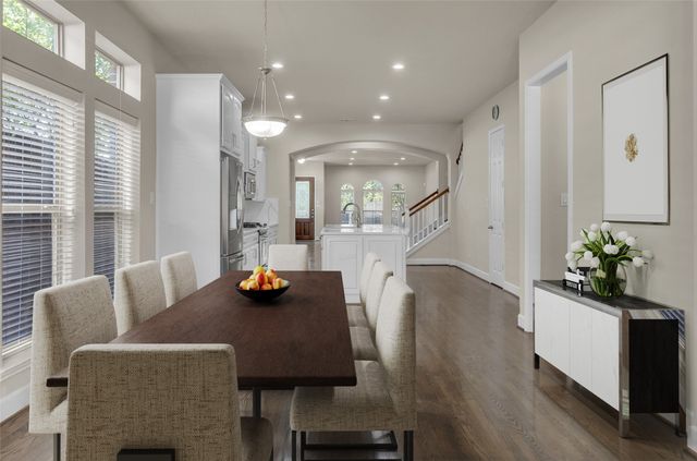 2407 Knight Street, Dallas, TX 75219