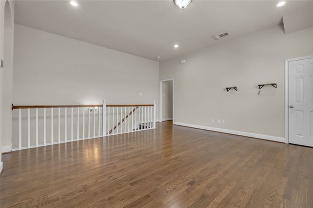 2407 Knight Street, Dallas, TX 75219