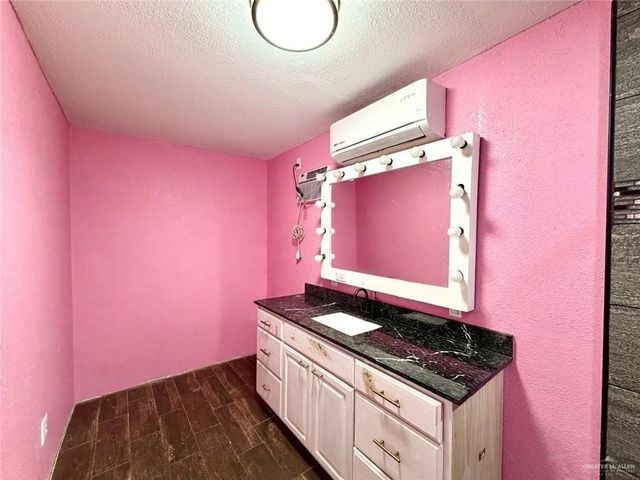 2616 Verbena Avenue, Edinburg, TX 78542