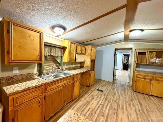 2616 Verbena Avenue, Edinburg, TX 78542