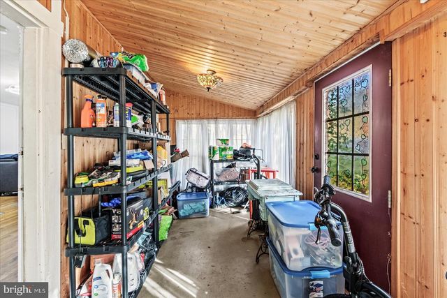 301 BANCROFT AVE, Colonial Beach, VA 22443