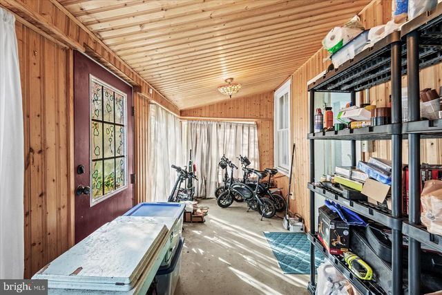 301 BANCROFT AVE, Colonial Beach, VA 22443