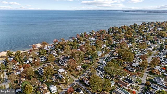 301 BANCROFT AVE, Colonial Beach, VA 22443