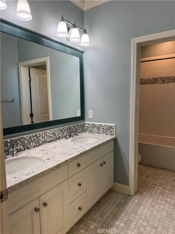 80 Cipresso, Irvine, CA 92618