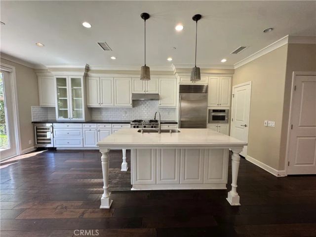 80 Cipresso, Irvine, CA 92618