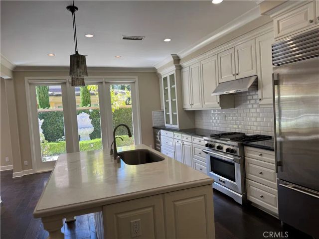 80 Cipresso, Irvine, CA 92618