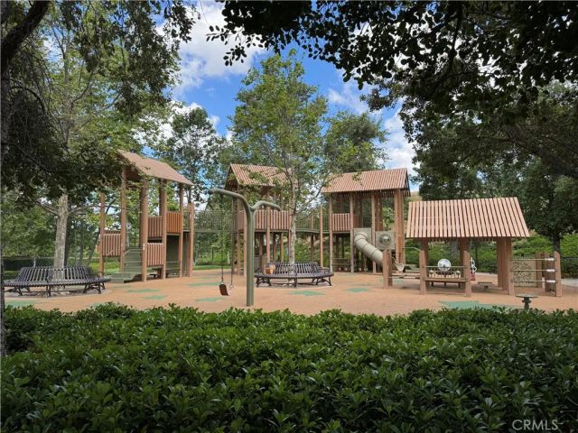 80 Cipresso, Irvine, CA 92618