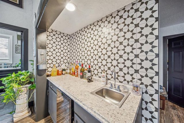 10001 144th Street, Lexington, OK 73051