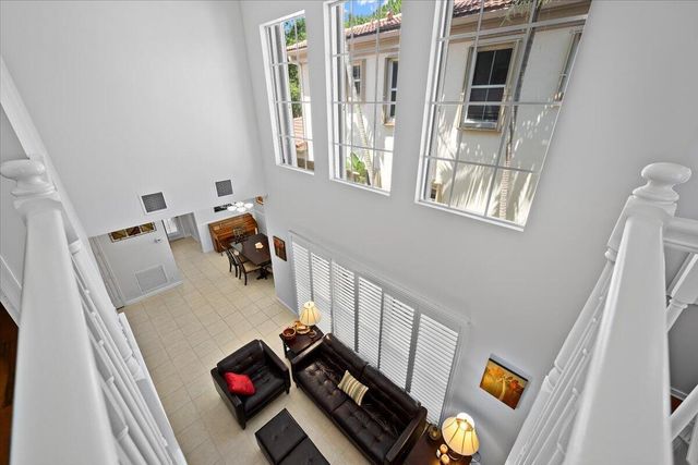 50 Stoney Drive, Palm Beach Gardens, FL 33410
