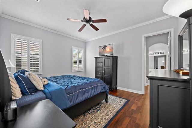 50 Stoney Drive, Palm Beach Gardens, FL 33410