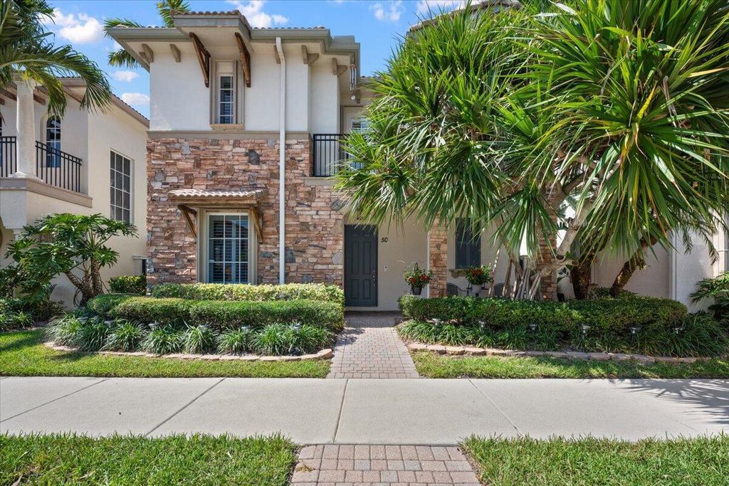 50 Stoney Drive, Palm Beach Gardens, FL 33410