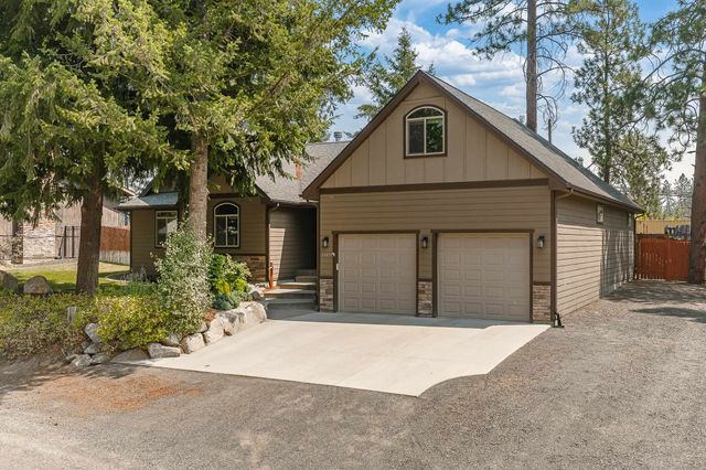 11410 N Rockaway Dr, Spokane, WA 99218