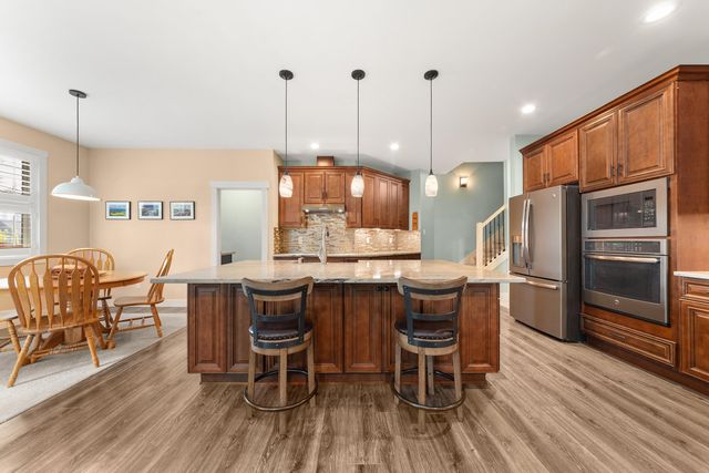 11410 N Rockaway Dr, Spokane, WA 99218