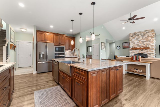 11410 N Rockaway Dr, Spokane, WA 99218
