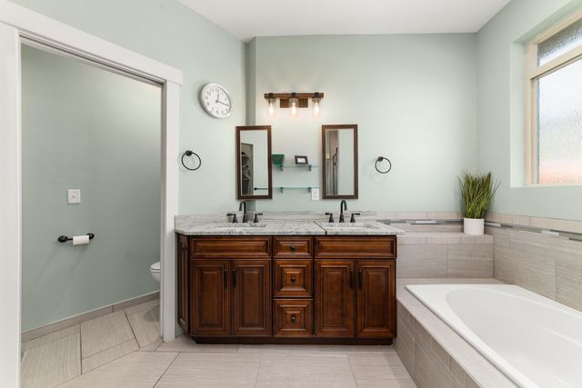 11410 N Rockaway Dr, Spokane, WA 99218