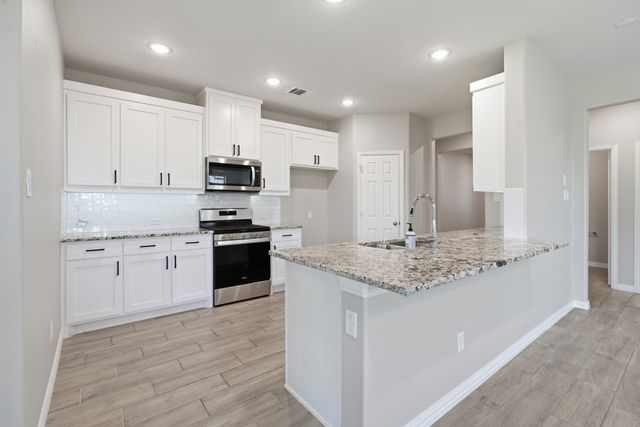 1133 Rushmore Drive, Burleson, TX 76028