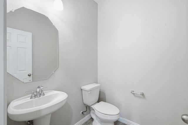 1133 Rushmore Drive, Burleson, TX 76028