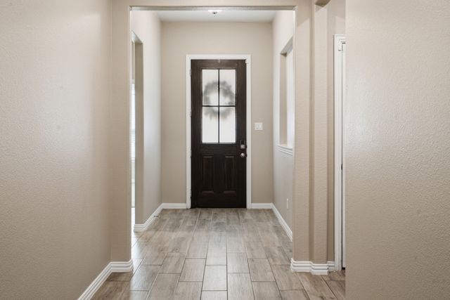 1133 Rushmore Drive, Burleson, TX 76028